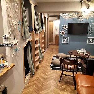  Hostal Ueno Park Female Only