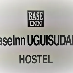  Hostal Base Uguisudani
